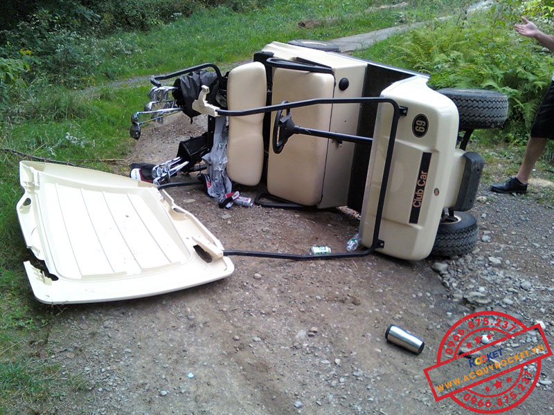 xe-golf-lat-do-mat-trong-tam