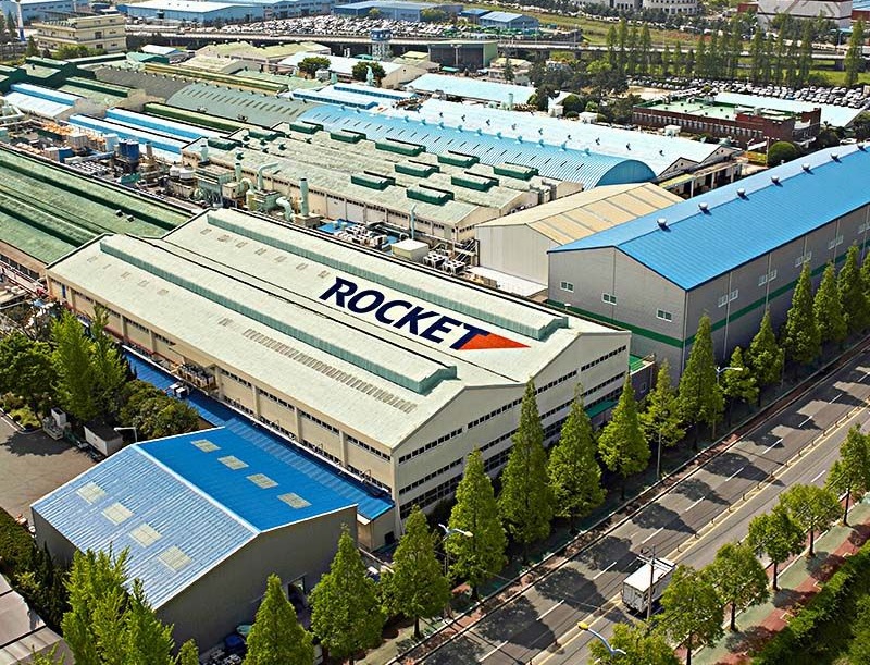 Nhà máy sản xuất Acquy Rocket