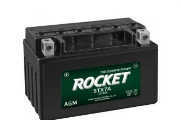 Ắc quy khô Rocket được nhiều người lựa chọn bởi sự an toàn, tiện lợi