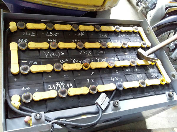 Cách kiểm tra bình ắc quy được phục hồi